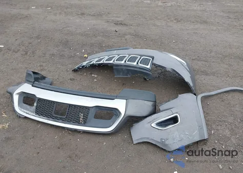 2018 Jeep Grand Cherokee Sterling Edition 4X4 из США, поврежденный, VIN 1C4RJFBT5JC165041